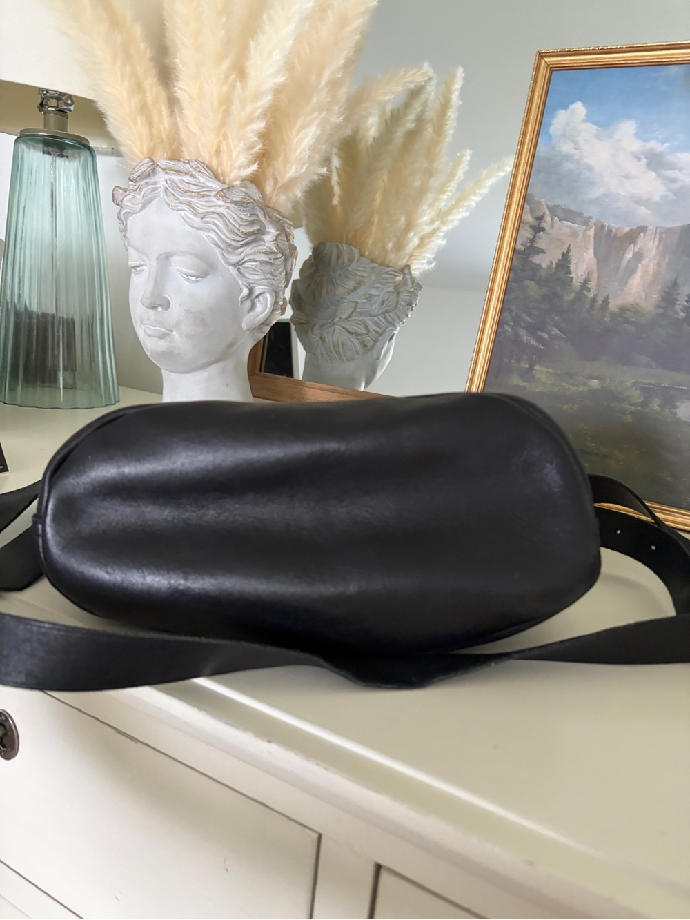 Madewell Transport Leather Shoulder Bucket Bag - Picture 5 of 13